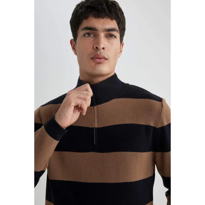 Y1577 Slim Fit Dar Kesim Çizgili Dik Yaka Fermuarlı Triko Kazak