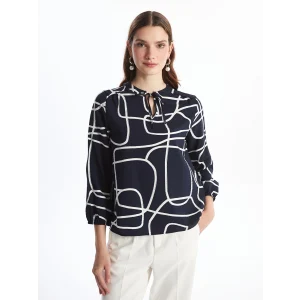 LCWAIKIKI Classic Lacivert Bağlamalı Yaka Desenli Kadın Bluz