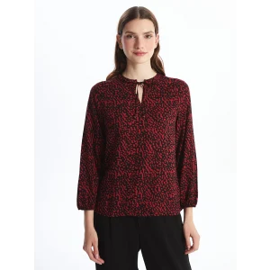 LCWAIKIKI Classic KIRMIZI Bağlamalı Yaka Desenli Kadın Bluz