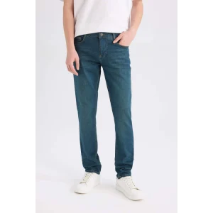 Defacto B0398 Yeşil Pedro Slim Fit Dar Kalıp Normal Bel Dar Paça Jean Pantolon