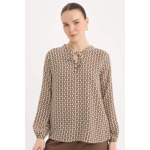 Defacto N1809 Ekru Regular Fit Apaş Yaka Desenli Uzun Kollu Bluz