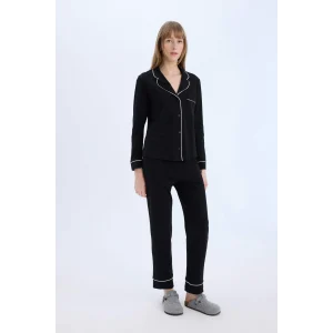 Defacto D6846 Siyah Fall in Love Pijama Takımı Uzun Kollu Pijama Üstü Esnek Belli Uzun Pijama Altı