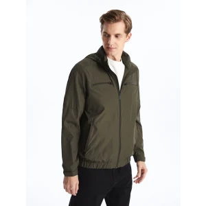 LCWAIKIKI Classic HAKİ Standart Kalıp Kapüşonlu Erkek Mont