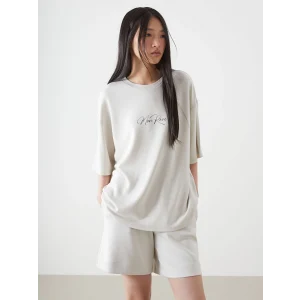 LCW Vision Bej Bisiklet Yaka Baskılı Oversize Kadın Tişört