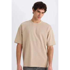Defacto X3926 Bej Oversize Geniş Kalıp Ütü Gerektirmeyen Bisiklet Yaka Kısa Kollu Basic Düz Ağır Kumaş Tişört