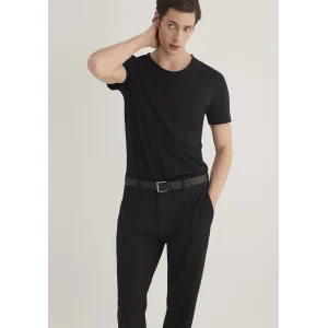 Mavi 062772-26341 Dikişli Cep Detaylı Siyah Tişört