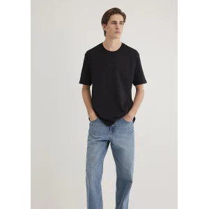 Mavi 0610100-900 Mavi Naskışlı Siyah Tişört