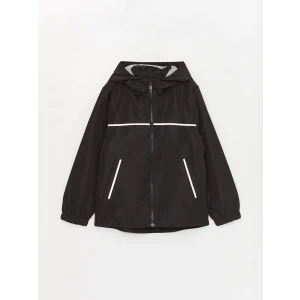 LCW Kids Siyah Kapüşonlu Erkek Çocuk Yağmurluk