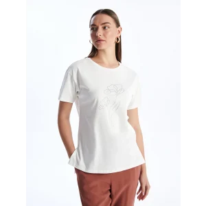 LCWAIKIKI Basic Ekru Bisiklet Yaka Taşlı Kısa Kollu Kadın Tişört