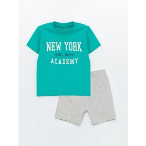 LCW Kids Yeşil Bisiklet Yaka Kısa Kollu Baskılı Erkek Bebek Tişört ve Şort 2li Takım