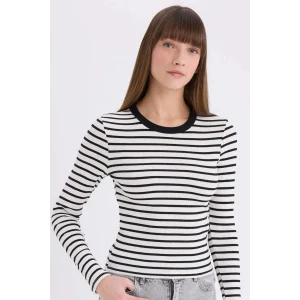 Defacto D3754 Siyah Slim Fit Dar Kesim Bisiklet Yaka Çizgili Uzun Kollu Tişört