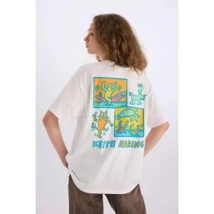 Defacto D9153 Beyaz Keith Haring Oversize Geniş Kalıp Bisiklet Yaka Sırt Baskılı Kısa Kollu Tişört