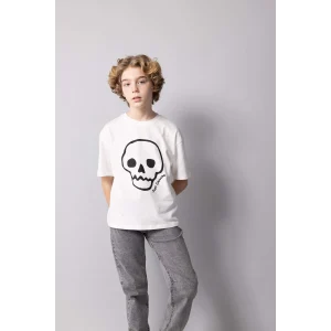 Defacto B6433 Ekru Erkek Çocuk Oversize Geniş Kalıp Bisiklet Yaka Nakışlı Kısa Kollu Tişört