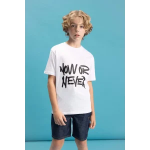 Defacto C6258 Beyaz Erkek Çocuk Bisiklet Yaka Renk Şekil Değiştiren Basklı Kısa Kollu Tişört