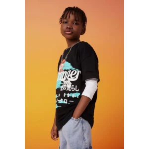 Defacto C3167 Siyah Erkek Çocuk Oversize Geniş Kalıp Bisiklet Yaka Baskılı Kısa Kollu Tişört