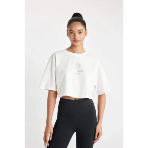 Defacto C0008 Ekru DeFactoFit NBA New York Knicks Bisiklet Yaka Kısa Kollu Tişört