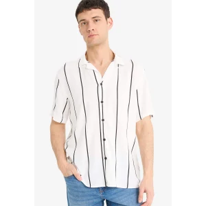 Defacto E2559 Beyaz Regular Fit Apaş Yaka Çizgili Yazlık Kısa Kollu Gömlek