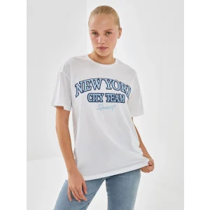 XSIDE Beyaz Bisiklet Yaka New York Baskılı Kadın Tişört