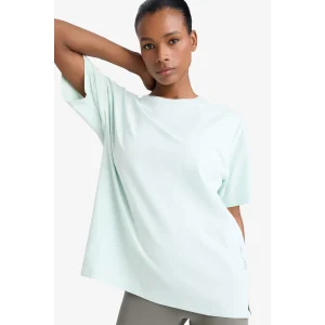 Defacto E3494 Yeşil DeFactoFit Comfort Fit Bisiklet Yaka Basic Düz  Sporcu Kısa Kollu Tişört