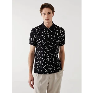 LCW Vision Siyah Polo Yaka Kısa Kollu Desenli Pike Erkek Tişört