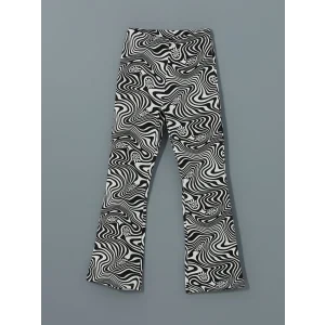 LCW Kids Beyaz Beli Lastikli İspanyol Paça Kız Çocuk Tayt