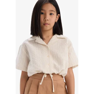 Defacto D9146 Beyaz Kız Çocuk Cropped Fit Müslin Kısa Kollu Gömlek