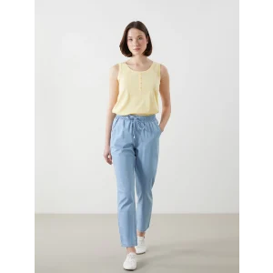 LCWAIKIKI Classic Bej Beli Lastikli Carrot Fit Kadın Jean Pantolon