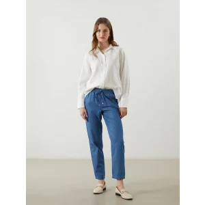 LCWAIKIKI Classic Mavi Beli Lastikli Carrot Fit Kadın Jean Pantolon