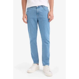 Defacto E7436 Mavi Pedro Slim Fit Dar Kalıp Normal Bel Dar Paça Jean Pantolon
