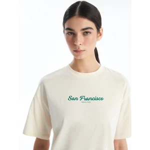 LCW Modest Ekru Bisiklet Yaka Baskılı Kısa Kollu Kadın Tişört