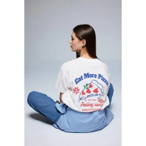 Defacto F2646 Ekru Coool Oversize Geniş Kalıp Bisiklet Yaka Sırt Baskılı Kısa Kollu Tişört