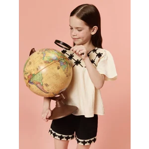 LCW Kids Ekru Nakışlı Kız Çocuk Tişört ve Şort 2li