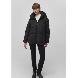 Mavi 1110075-900 Kapüşonlu Siyah Şişme Mont