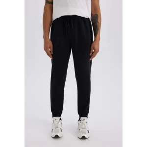 Defacto Z9112 Siyah DeFactoFit Slim Fit Sporcu İnce Jogger Eşofman Altı Dar Kesim Skuba Dalgıç Kumaş Standart Paça Beli Bağcıklı Lastikli Paça