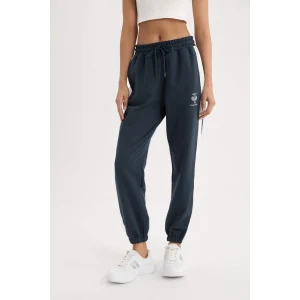 Defacto D7138 Lacivert DeFactoFit Standart Fit Sporcu Jogger İnce Eşofman Altı Beli Bağcıklı Cepli Baskılı