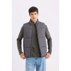 Defacto D6286 Antrasit Regular Fit Dik Yaka Fermuarlı Şişme Yelek