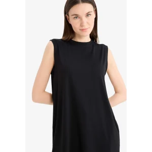 Defacto A8352 Siyah Regular Fit Bisiklet Yaka Basic Düz Kolsuz Siyah Tesettür Tişört Tunik