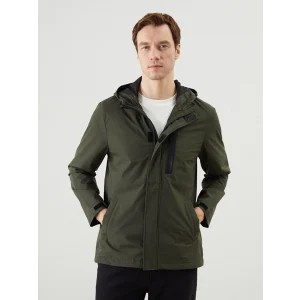 LCWAIKIKI Classic Haki Standart Kalıp Kapüşonlu Erkek Mont