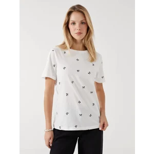LCWAIKIKI Classic Ekru Bisiklet Yaka Desenli Kadın Tişört