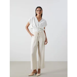 LCWAIKIKI Classic Bej Beli Lastikli Kadın Pantolon