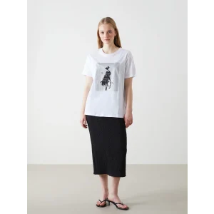 LCW Vision Beyaz Bisiklet Yaka Paris Baskılı Kadın Tişört