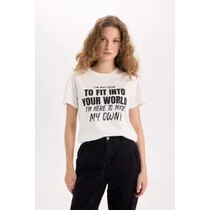 Defacto D9599 Beyaz Regular Fit Bisiklet Yaka Baskılı Kısa Kollu Tişört