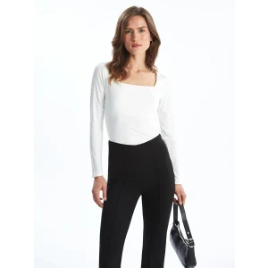 LCWAIKIKI Basic Ekru Kare Yaka Kadın Body