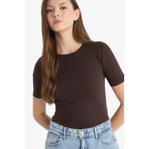 Defacto F5194 Kahve Fitted Bisiklet Yaka Basic Düz Ribana Kısa Kollu Tişört
