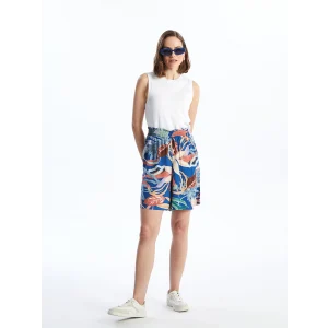LCWAIKIKI Classic Lacivert Beli Lastikli Desenli Kadın Şort