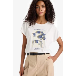 Defacto E5138 Ekru Bisiklet Yaka Çiçekli Kısa Kollu Tişört