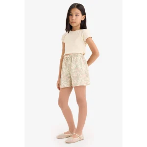 Defacto E0648 Yeşil Kız Çocuk Çiçek Desenli Viskon Şort
