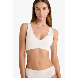 Defacto C1642 Beyaz Çıkarılabilir Pedli Seamles Bra-Fall in Love