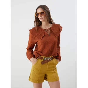 LCWAIKIKI Classic Kahverengi Bağlamalı Yaka Dokulu Bluz