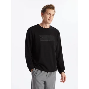 LCWAIKIKI Classic Siyah Bisiklet Yaka Uzun Kollu Baskılı Erkek Sweatshirt